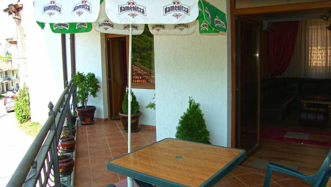 Family Hotel Silvestar Veliko Tarnovo Extérieur photo