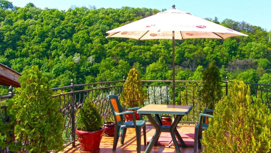 Family Hotel Silvestar Veliko Tarnovo Extérieur photo