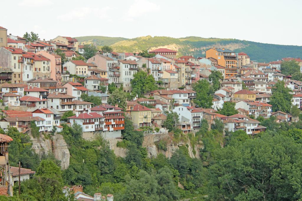Family Hotel Silvestar Veliko Tarnovo Extérieur photo